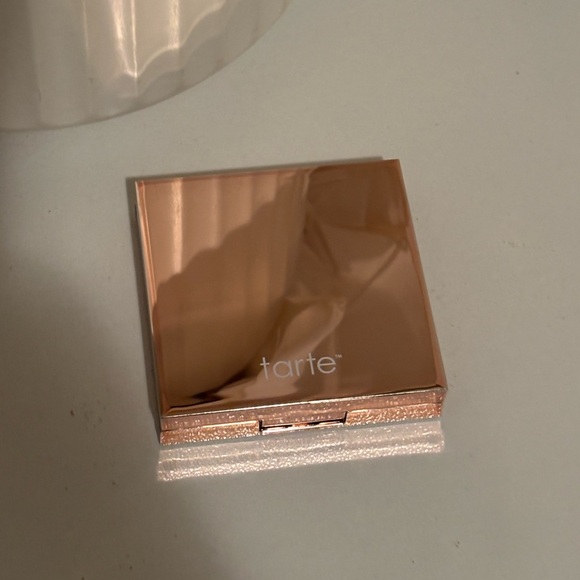 New new Tarte Dark Circle Defense Concealer - Peach NWT - Picture 2 of 5